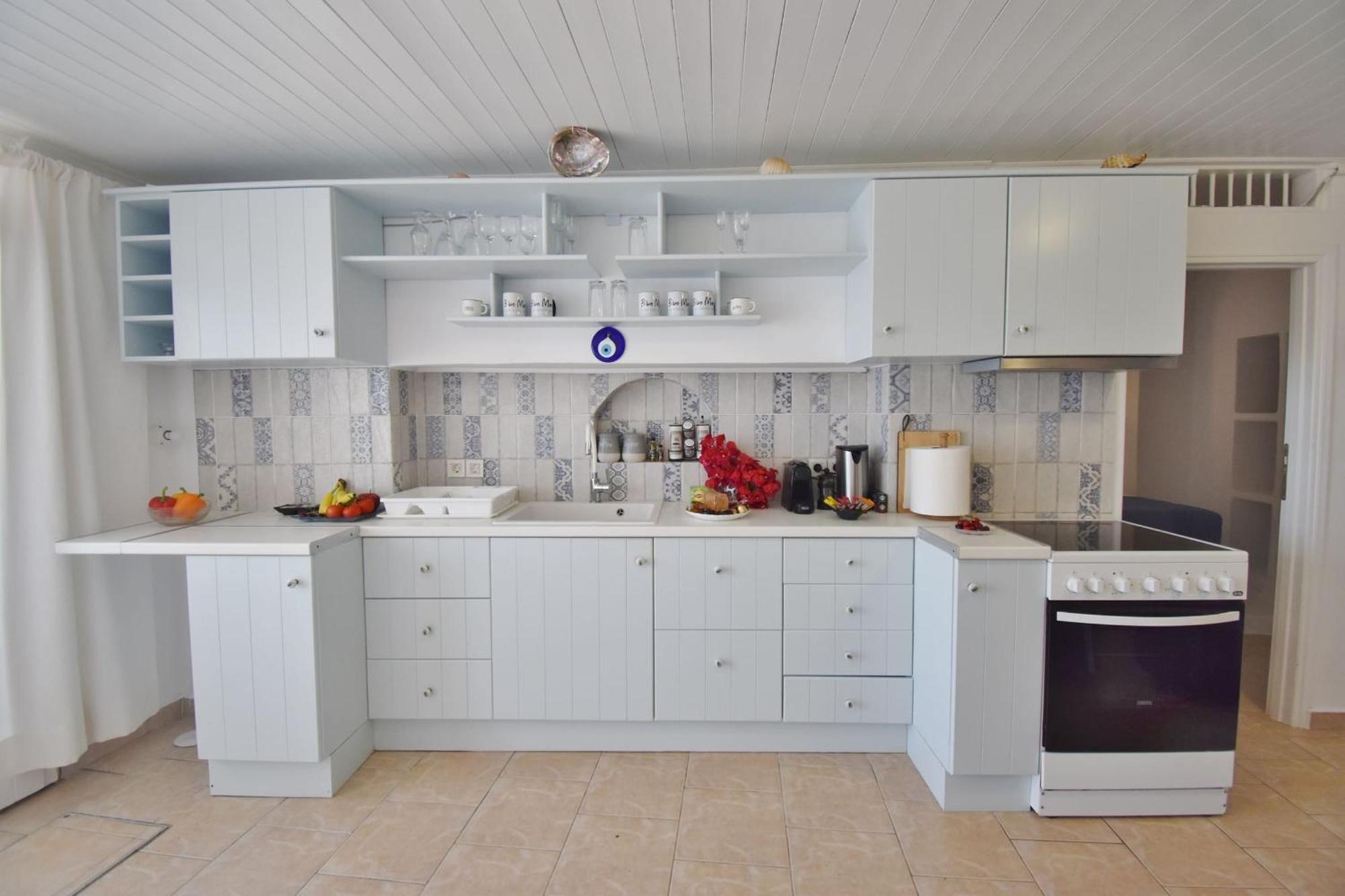 Blue Mare Apartments On The Beach Firopotamos Rom bilde