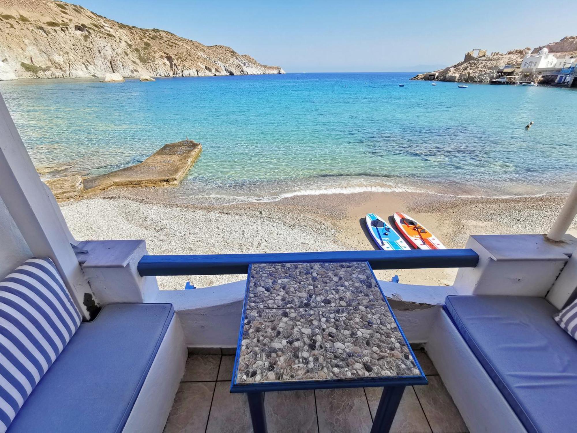 Blue Mare Apartments On The Beach Firopotamos Rom bilde